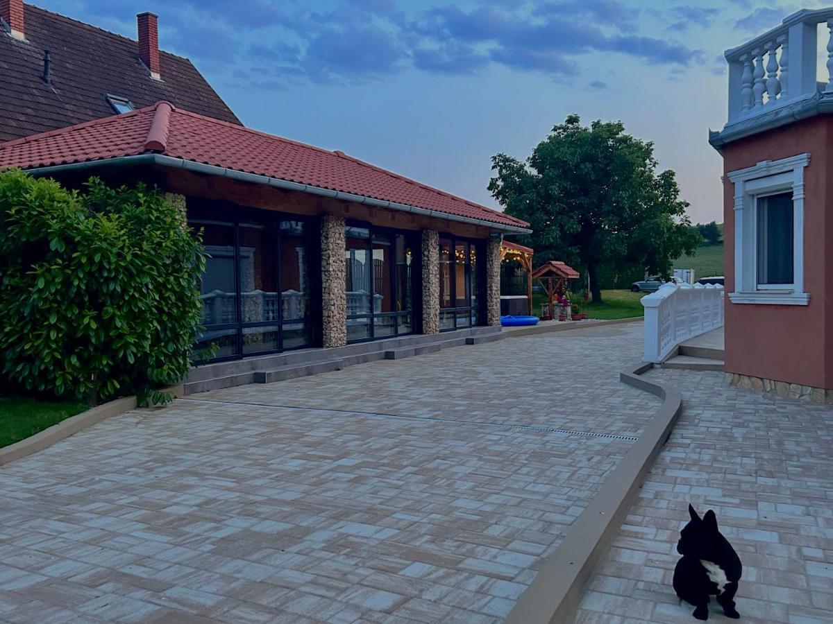 Bikeaway Guesthouse Kereki Εξωτερικό φωτογραφία